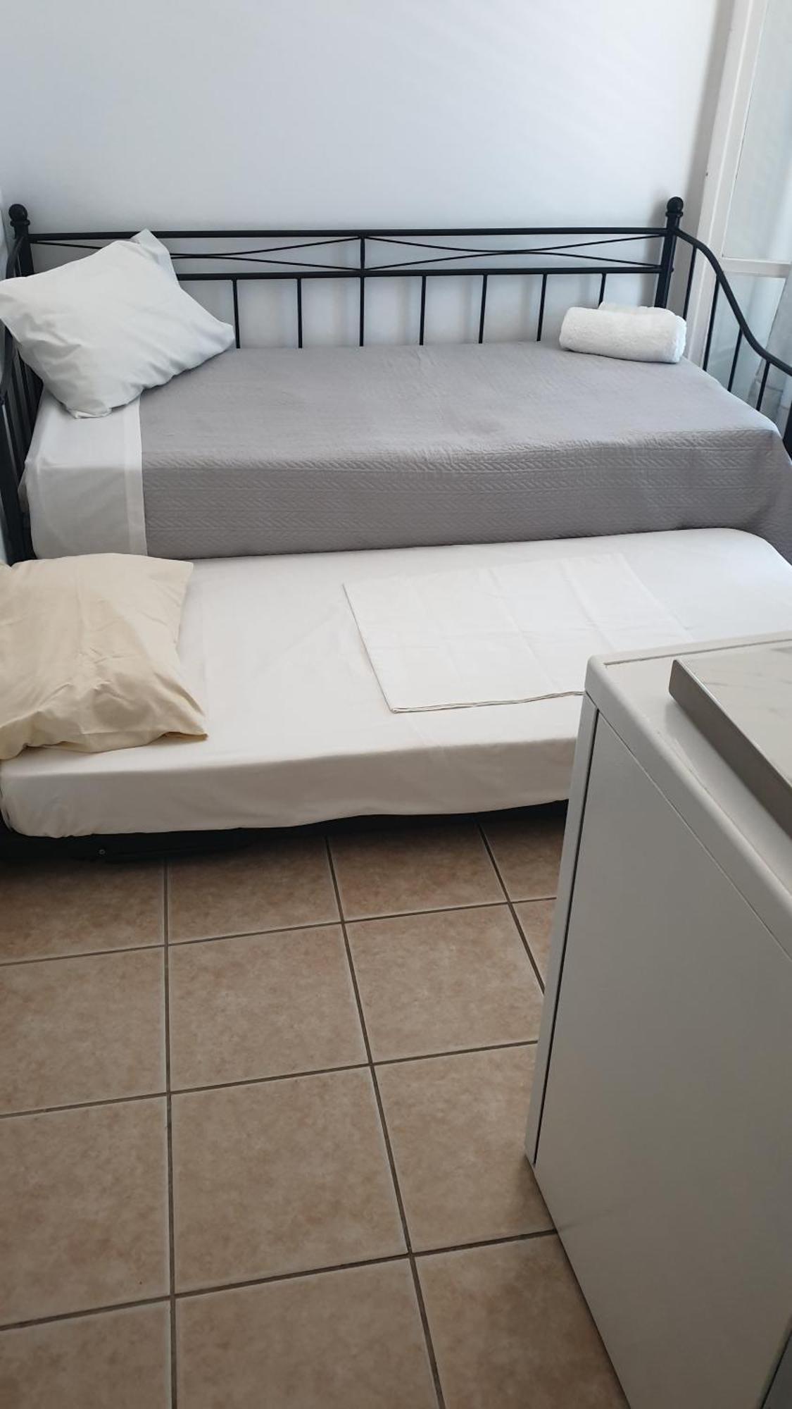 Ferienwohnung Errika Ermoupoli Zimmer foto