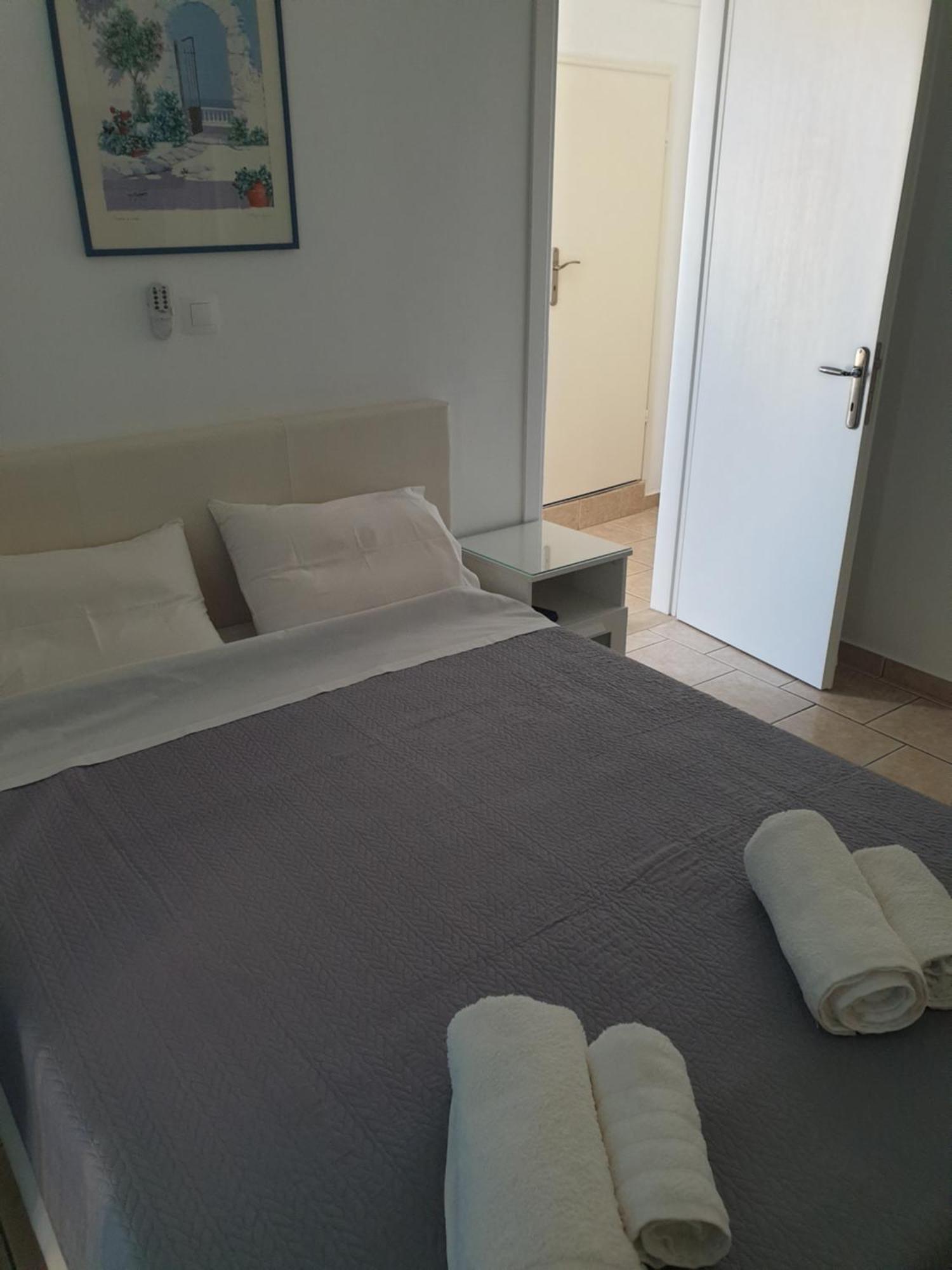Ferienwohnung Errika Ermoupoli Zimmer foto